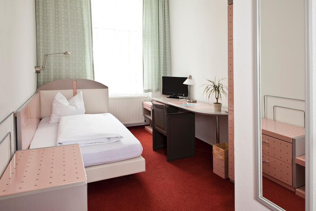 Adler Greifswald